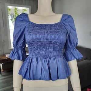 THE LIFE IS BEAUTIFUL - Blue smocked tops puff sleeves